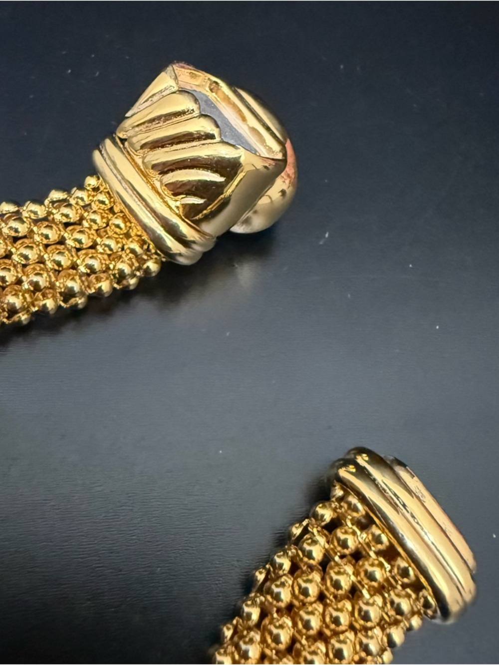 Vintage Elizabeth Taylor for AVON White Diamonds Gold Mesh Cabochon Bracelet - Picture 10 of 13